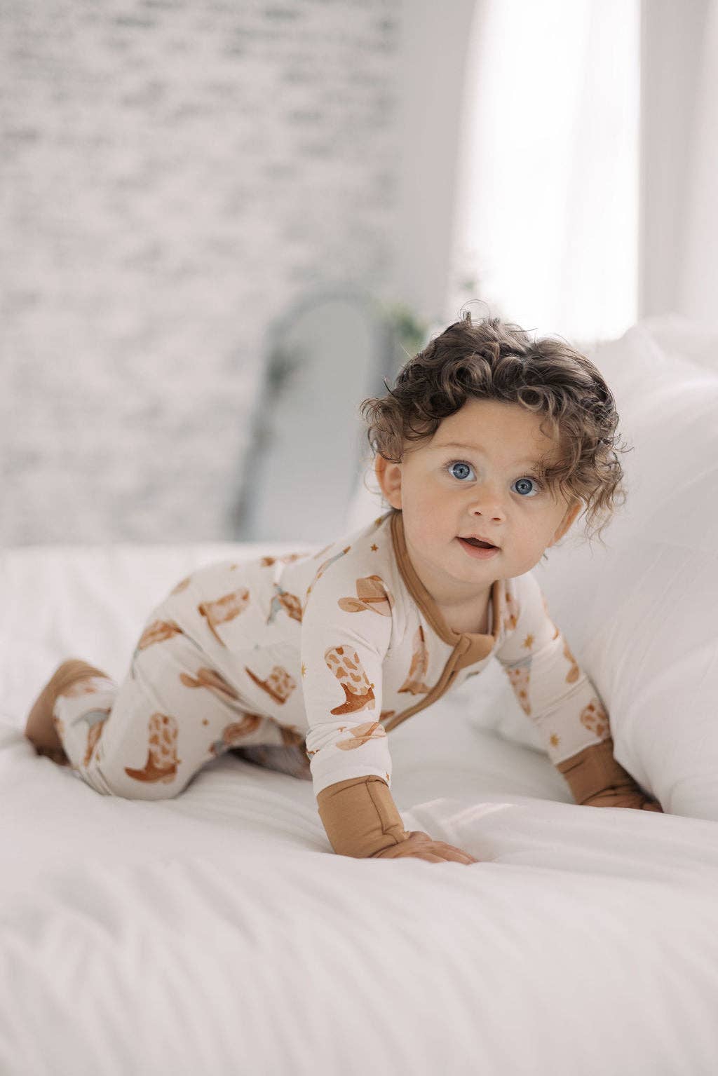 Wrangle Zipper Lounger